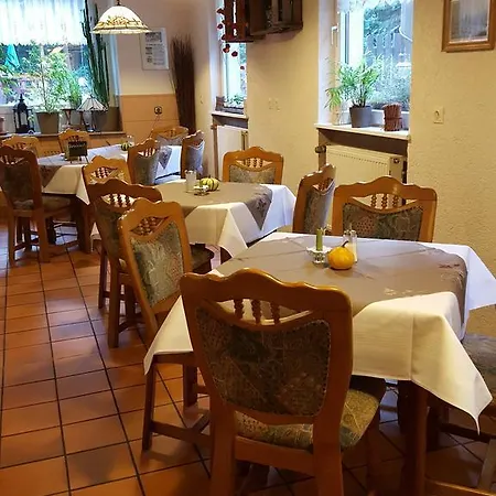 Waldhotel Zur Holzmühle 2* Eldagsen